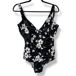 Miraclesuit One Piece Swimsuit‎ Womens Size 10 Floral Shaping Slimming Firming